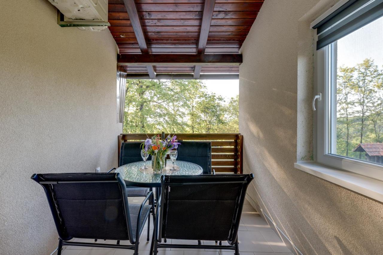 Apartman Medved Slunj Zewnętrze zdjęcie